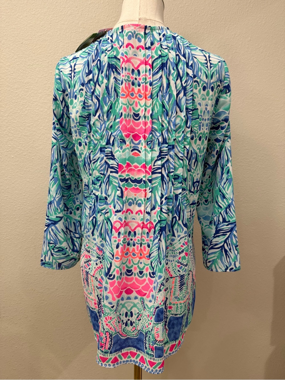 Lilly Pulitzer NWT Marilina Top Feel The Beat Engineered Top XS - Picture 2 of 4